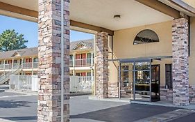 Quality Inn & Suites Woodland - Sacramento Airport Exterior photo