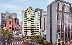 Wyndham Garden Quito Hotel Exterior photo