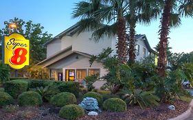 Super 8 by Wyndham Gainesville Exterior photo