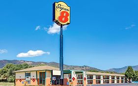 Super 8 by Wyndham Yreka Hotel Exterior photo