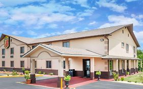 Super 8 by Wyndham Warrensburg Motel Exterior photo