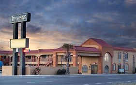 Travelodge by Wyndham Kingman Exterior photo