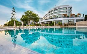 Chamada Prestige Hotel&Casino Kyrenia  Exterior photo