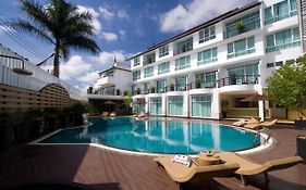 A-Te Chumphon Hotel - Sha Plus Exterior photo