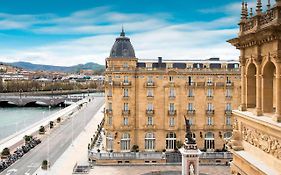 Hotel Maria Cristina, A Luxury Collection Hotel, San Sebastián Exterior photo