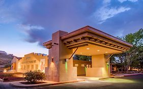 Holiday Inn Canyon De Chelly-Chinle, An Ihg Hotel Exterior photo