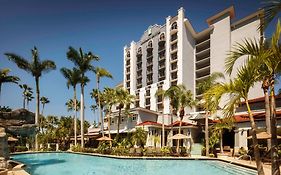 Embassy Suites By Hilton Fort Lauderdale 17Th Street Exterior photo