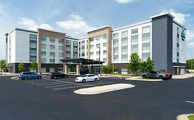 Holiday Inn Express & Suites - Mall Of America - Msp Airport, An Ihg Hotel Bloomington Exterior photo