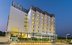 Four Points By Sheraton Vadodara Hotel Exterior photo