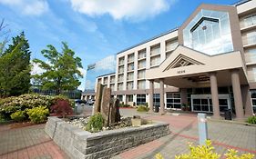 Embassy Suites By Hilton Seattle Bellevue Exterior photo