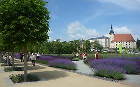 Hotel Am Park Reichenbach im Vogtland Exterior photo