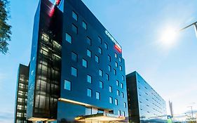 Courtyard By Marriott Bogota Airport Hotel Exterior photo