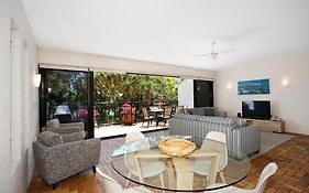 Inviting Balcony, Tranquility By The Beach Villa Noosa Heads Exterior photo