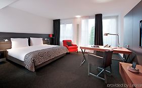 The Madison Hotel Hamborg Room photo