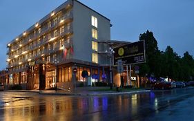 Hotel Russia Tiraspol Exterior photo