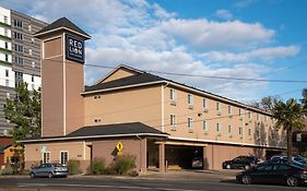 Red Lion Inn & Suites Eugene Exterior photo