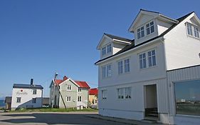 Kristina Apartment & Alma House Andenes Exterior photo