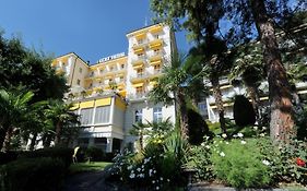 Golf Hotel Rene Capt Montreux Exterior photo