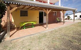 Appartement Vacances Goyave Cap Chevalier Exterior photo