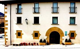 Hotel Agorreta Salinas De Pamplona Exterior photo