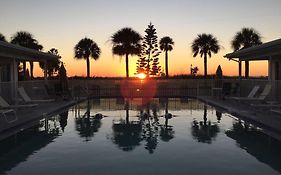 Ibeach Resort Treasure Island Exterior photo