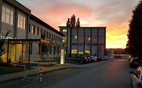 Ruhr Inn Hotel Hattingen Exterior photo