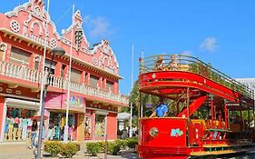 Sea Breeze Town Lejlighed Oranjestad Exterior photo