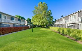 Summer East Apartments Orange Exterior photo