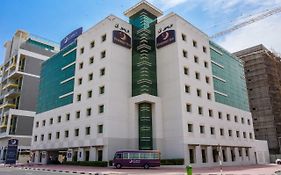 Premier Inn Dubai Silicon Oasis Exterior photo