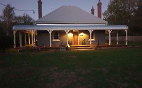 Kings Cottage Uralla Exterior photo