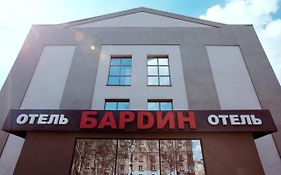 Hotel Bardin Novokusnetsk Exterior photo