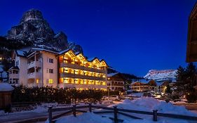 Hotel Gran Fanes Corvara In Badia Exterior photo