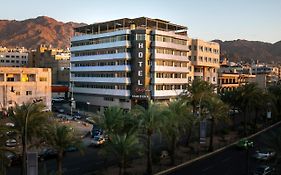 Nairoukh Hotel Aqaba Exterior photo