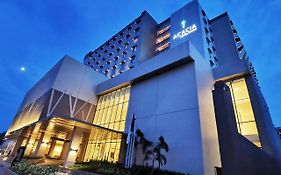 Acacia Hotel Davao City Exterior photo