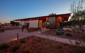 Best Friends Roadhouse And Mercantile Motel Kanab Exterior photo