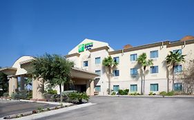 Holiday Inn Express Hotel And Suites Alice, An Ihg Hotel Exterior photo