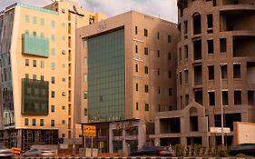 Mbit Althlia Llajnha Alfndkia Lejlighedshotel Jeddah Exterior photo
