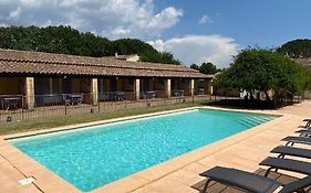 Appartements " Le Clos De La Cerisaie" Castillon-du-Gard Exterior photo