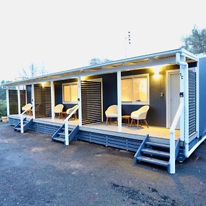 Junee Tourist Park Hotel Exterior photo