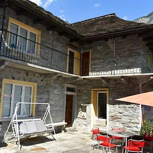 Rustico Luchessa Valle Verzasca Villa Lavertezzo Exterior photo