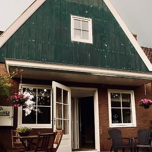 Slapen Bij Jesse Bed and Breakfast Broek in Waterland Exterior photo