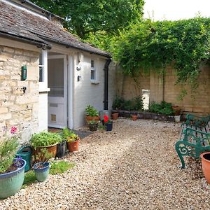 The Courtyard Cirencester Lejlighed Exterior photo