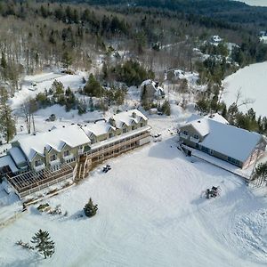 Pourvoirie Du Lac Blanc Villa Saint-Alexis-des-Monts Exterior photo