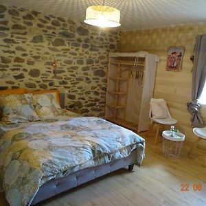 L Etable Au Naturel Bed and Breakfast Mauriac  Exterior photo