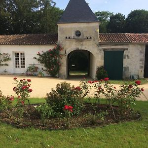 Le Logis Du Plessis Bed and Breakfast Chaniers Exterior photo