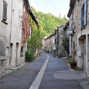 La Cle Des Champs Bed and Breakfast Saou Exterior photo