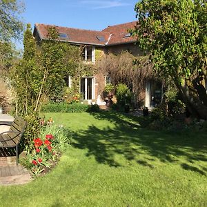 Clos De Royaucourt Bed and Breakfast Exterior photo