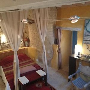 Troglodyte loft Bed and Breakfast Thoré-la-Rochette Exterior photo