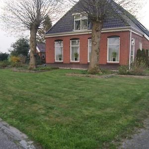 Bron Van Rust Bed and Breakfast Siegerswoude Exterior photo