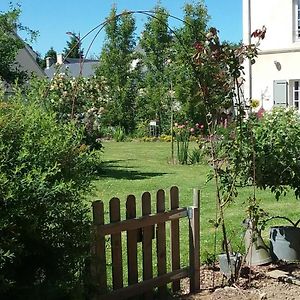 Chambre D'Hote Le 18-20 Bed and Breakfast Saint-Martin-des-Entrées Exterior photo